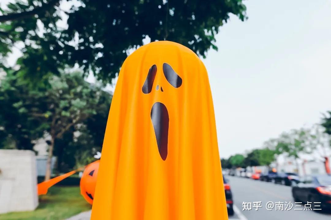 街头魔术黄头发老头_今天老头在家魔术_老头变魔术