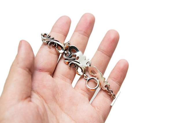 圆桌武士出招技巧_圆桌武士乱步教学_圆桌武士道具作用